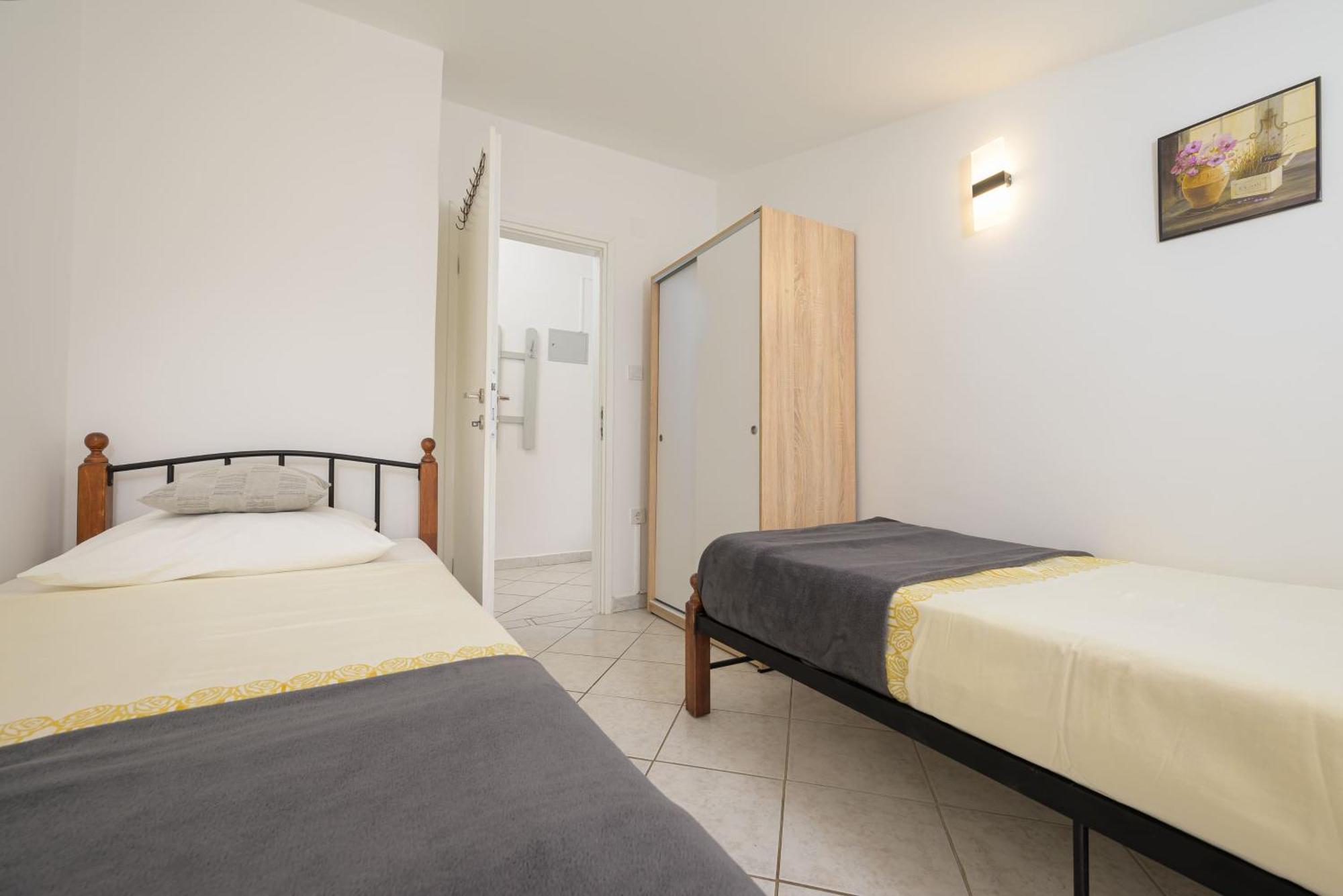 Apartments Silvana 74 Pola Esterno foto