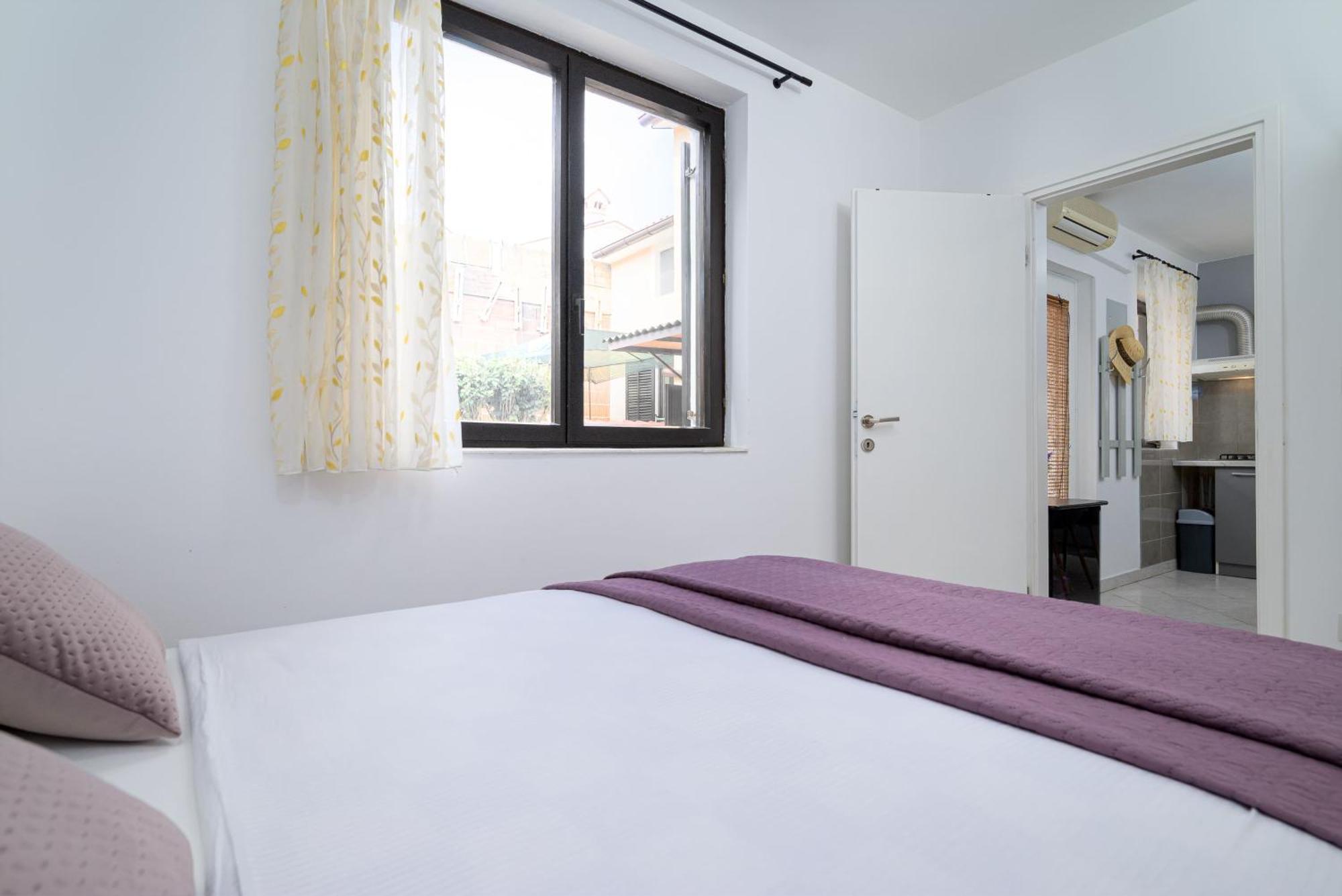 Apartments Silvana 74 Pola Esterno foto